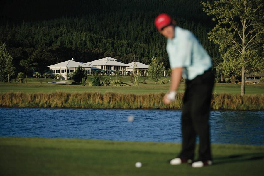 Lakes Resort Golf Course Pauanui 